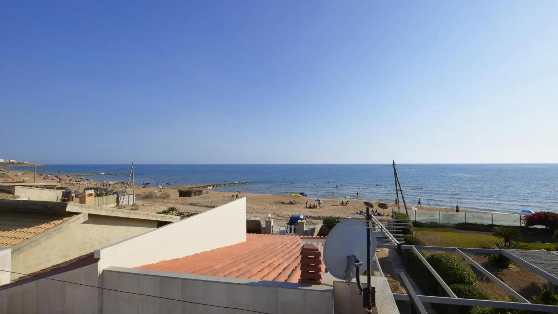 Casa Apara- Happy Rentals Scicli 0*,  Italy