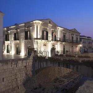 4* Hotel Novecento